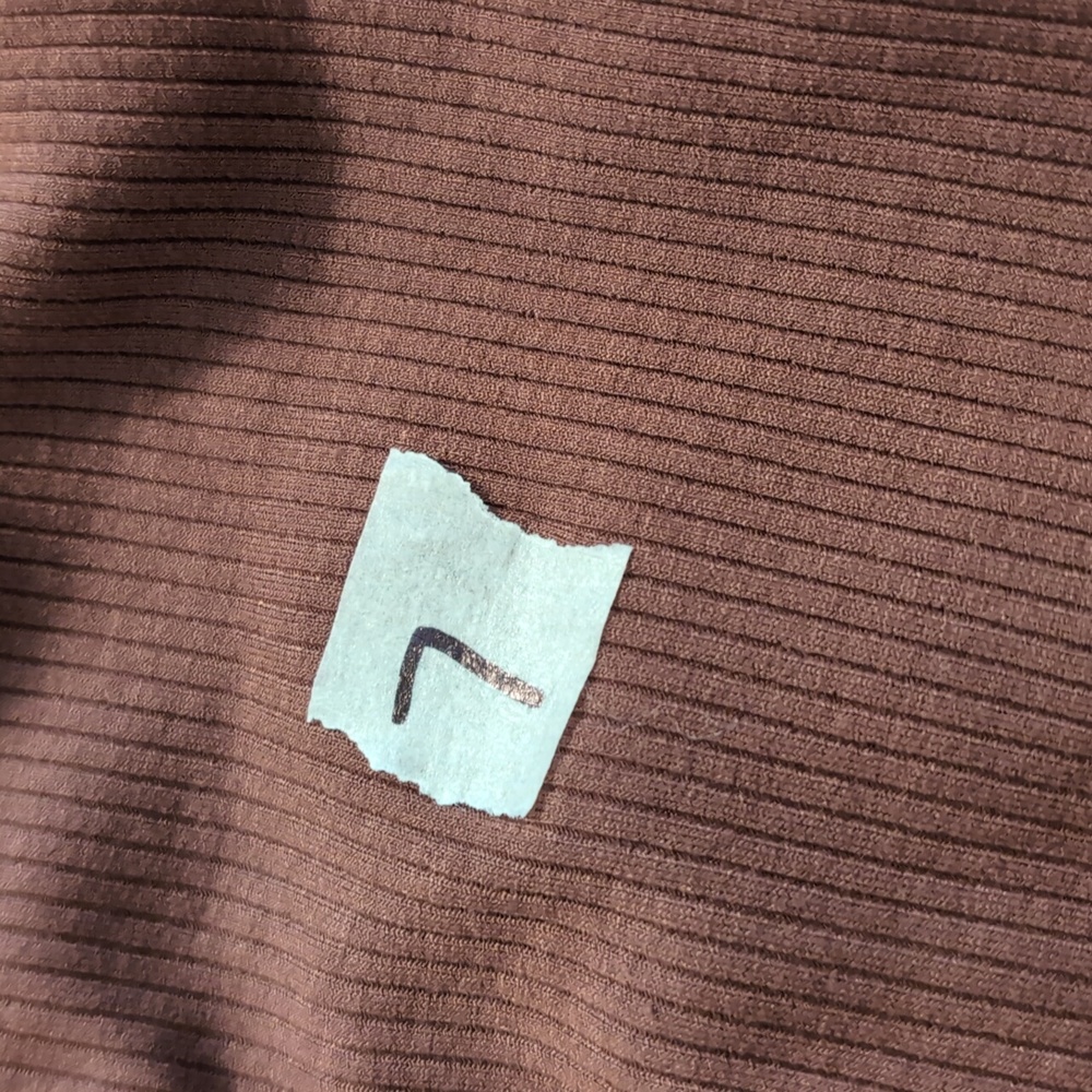 #7 brown leather sleeve